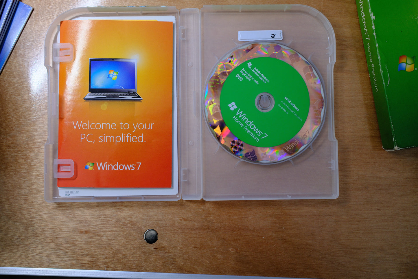 Microsoft Windows 7 Home Retail Box