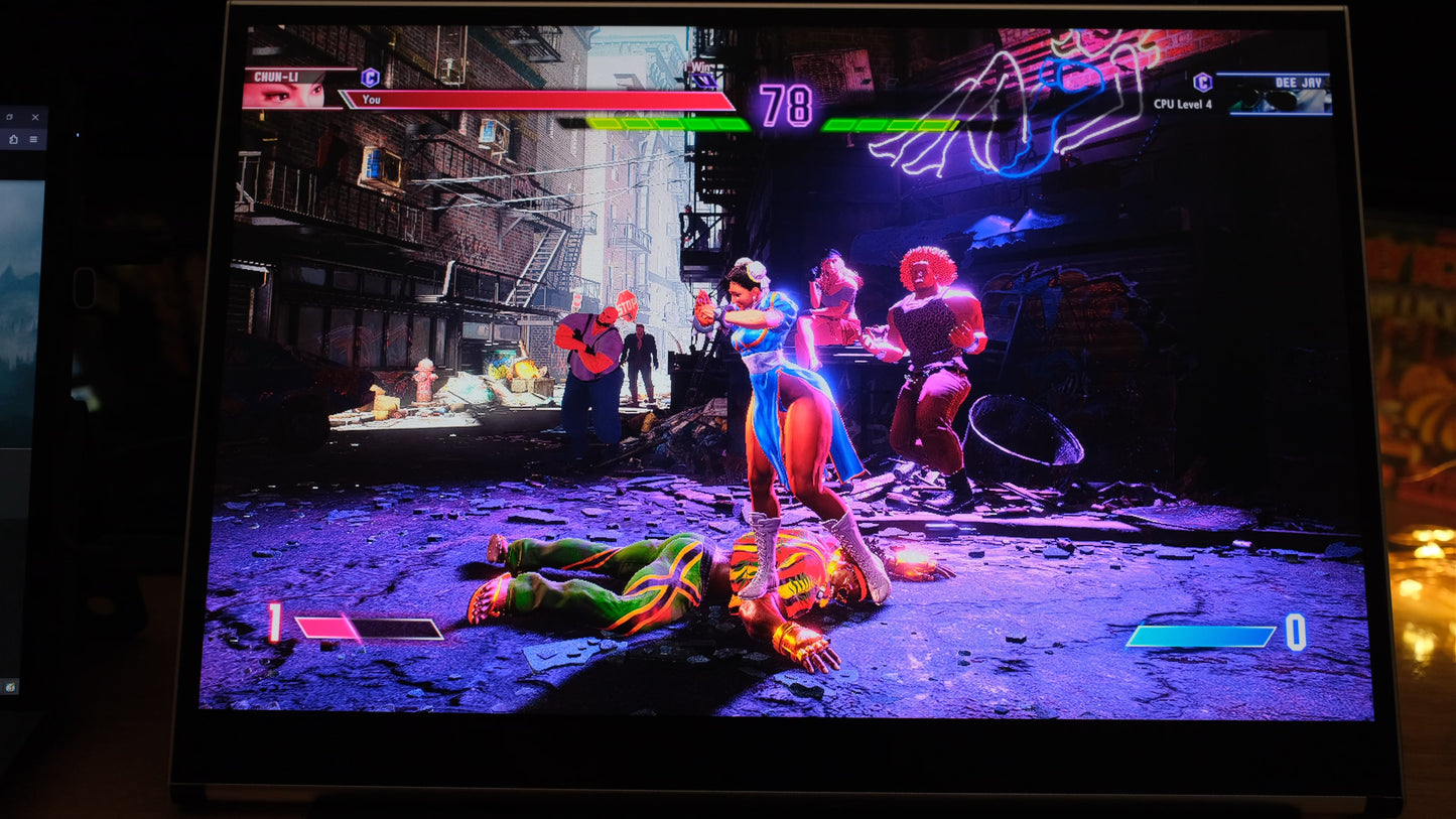16", 16:10, 2560x1600, 144Hz Portable IPS Monitor