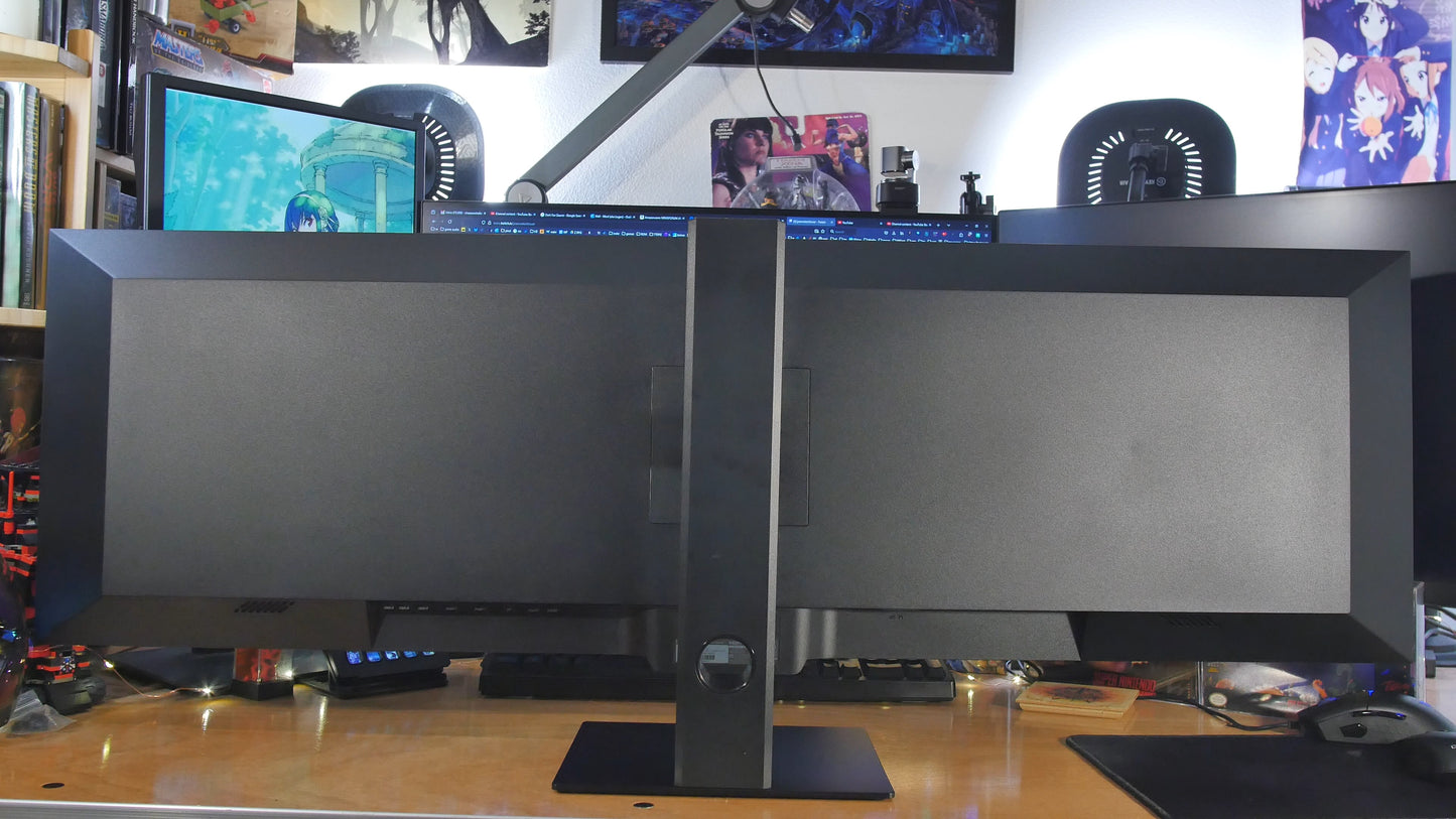 44" 32:9 Ultrawide Monitor - Innocn