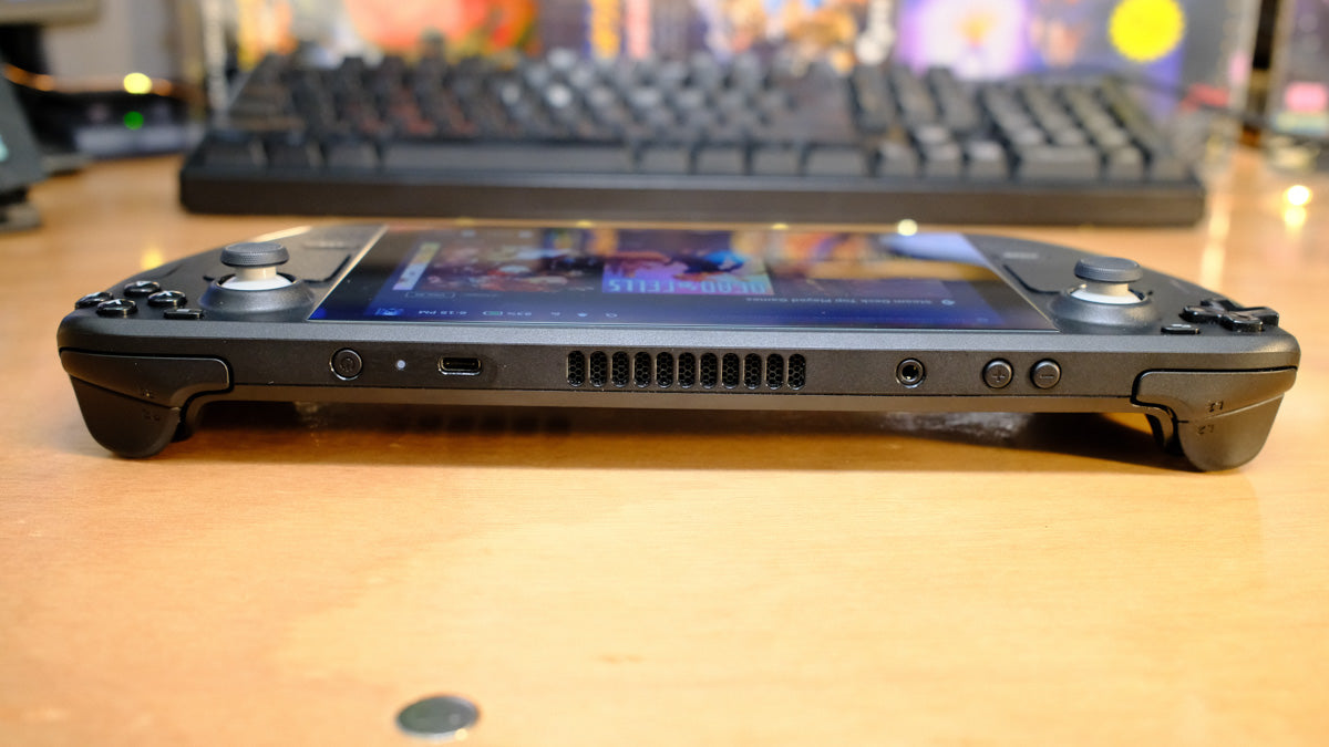 Steam Deck LCD - 512GB, Clear Back Cover, Dock, Case