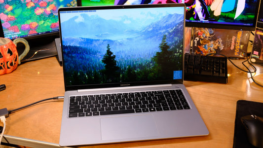 Geekom GeekBook X16 Pro Laptop - 32GB RAM
