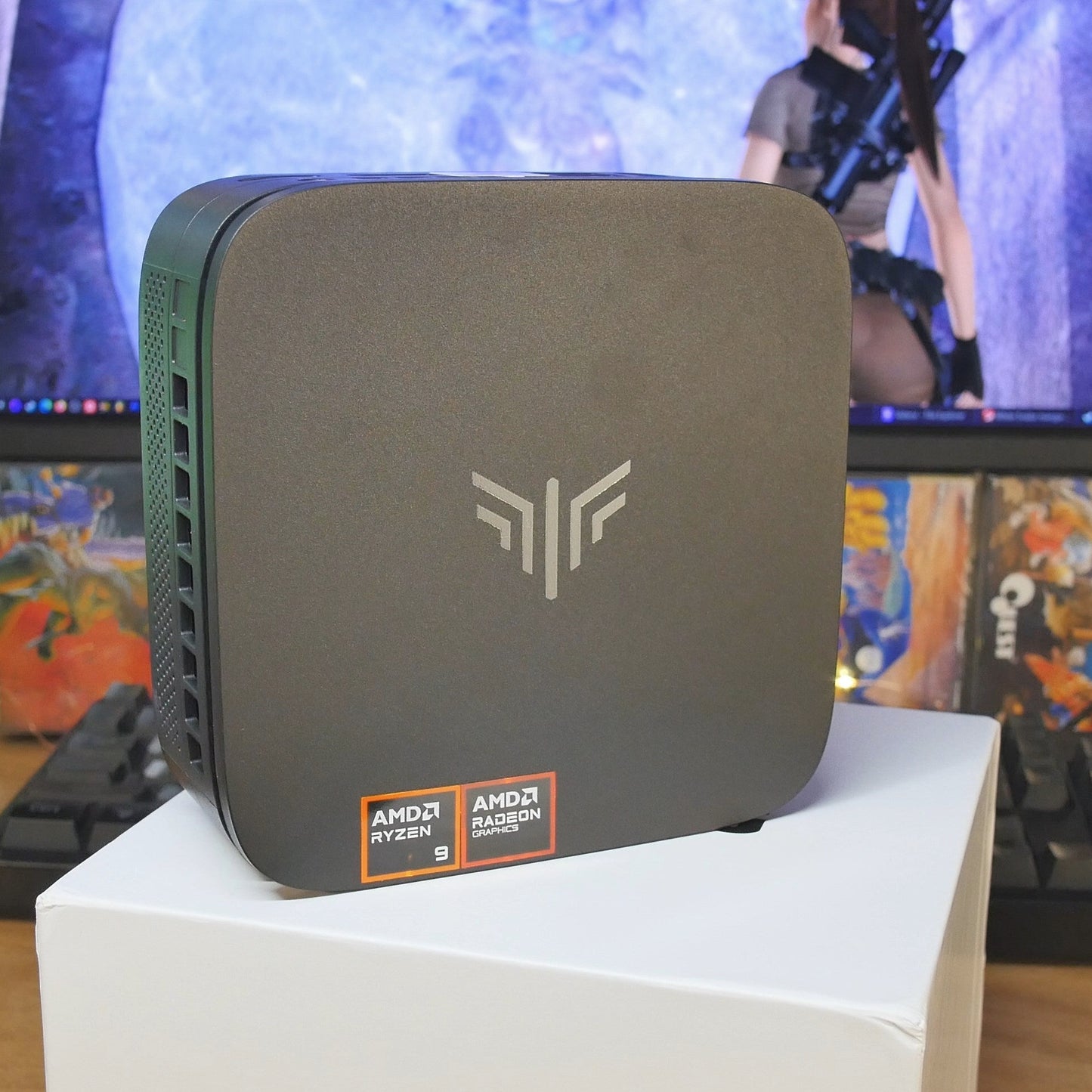 AMD Ryzen 9 8945HS, Radeon 780M Mini PC: Kamrui G1